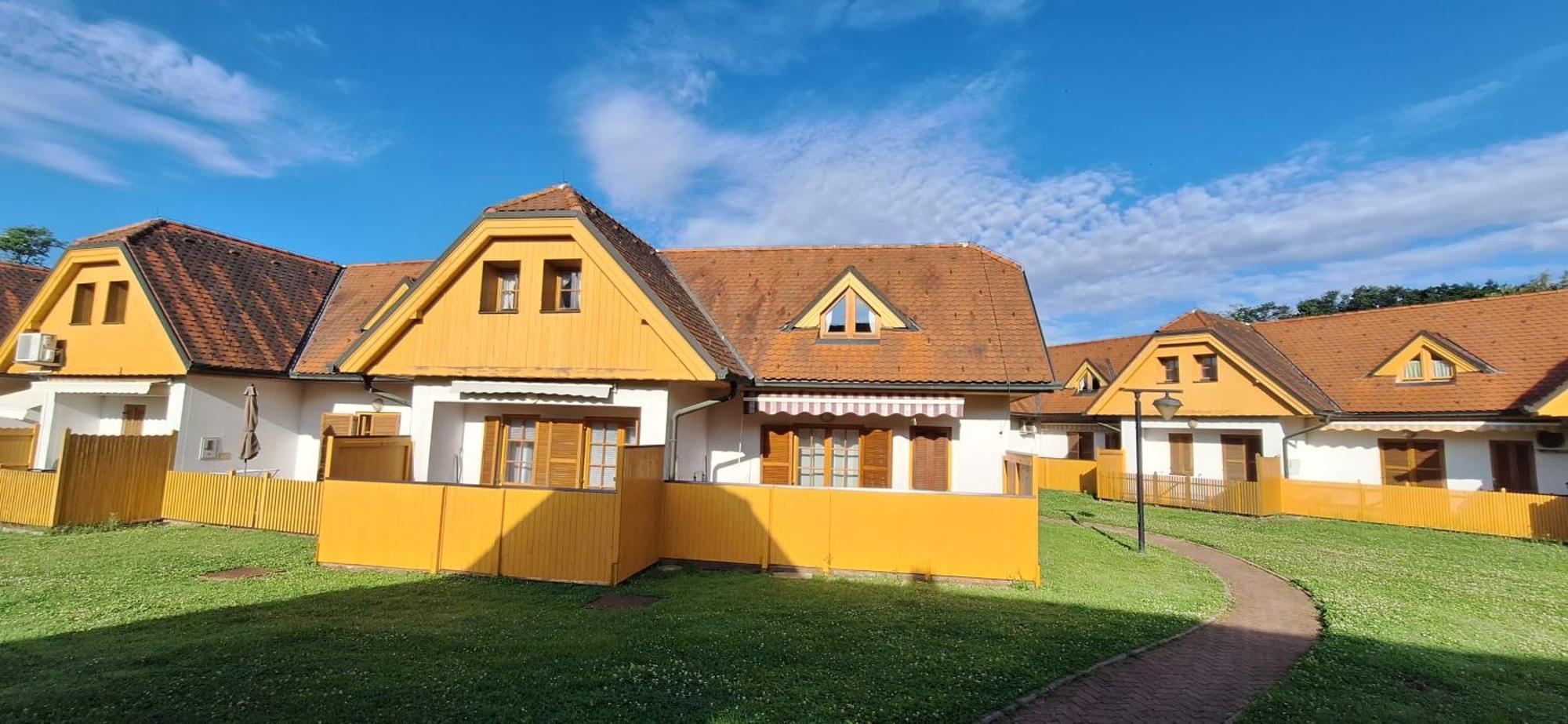 Apartments Prekmurska Vas - Vital Resort 摩拉瓦托普利采 外观 照片